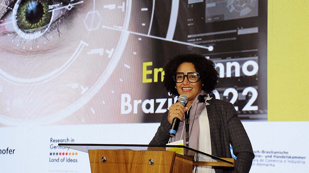 Rachel Martin Enriques, Technical Consultant of the Energy Research Company EPE, during her input at the Researach2Industry Days of EnergInno Brazil.